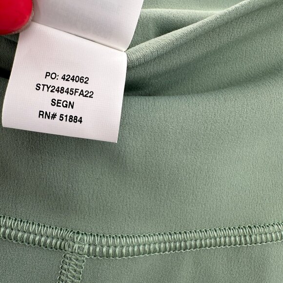 Patagonia Women's Maipo 7/8 Tights Medium Sedge Green sz S 25" Inseam - Picture 7 of 8